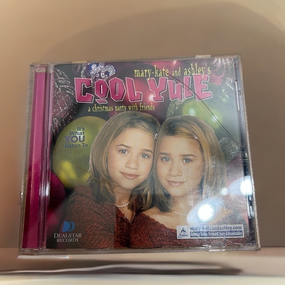 Cool Yule CD Mary Kate Ashley Olsen Twins Vintage